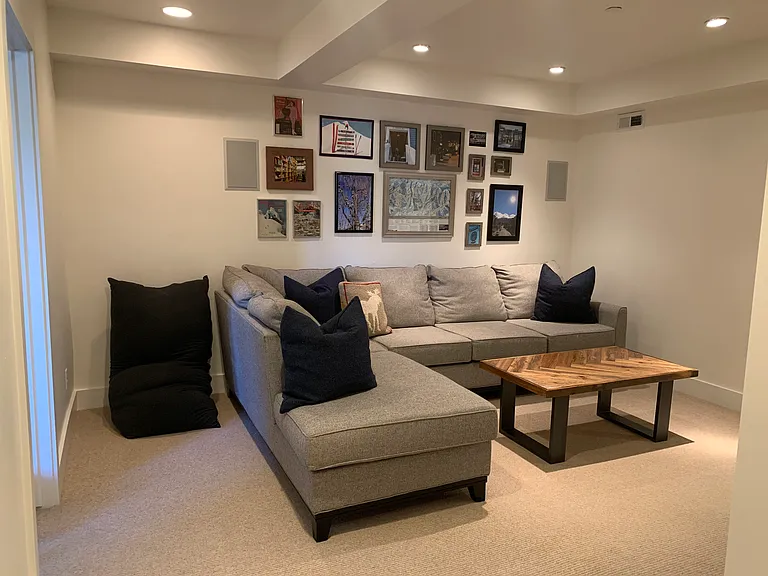 311 Woodside Ave — Photo 18