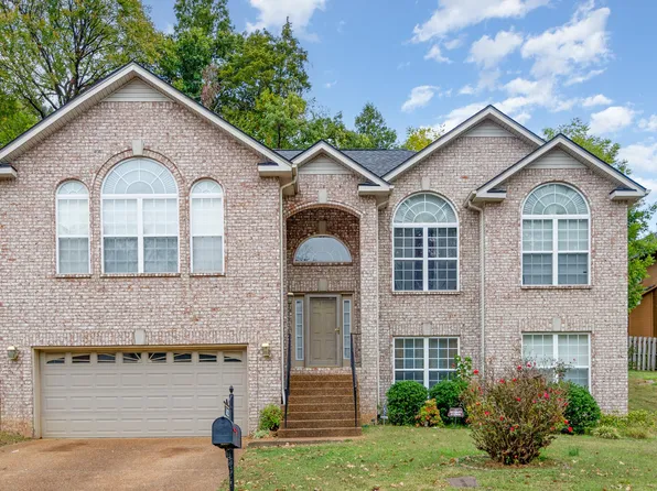 5112 W Oak Highland Dr, Antioch, TN 37013