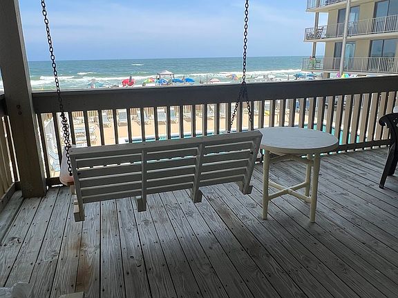 5th image of 1027 W Beach Blvd #106