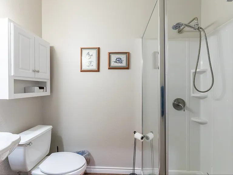 364 Alexandra Dr — Photo 27