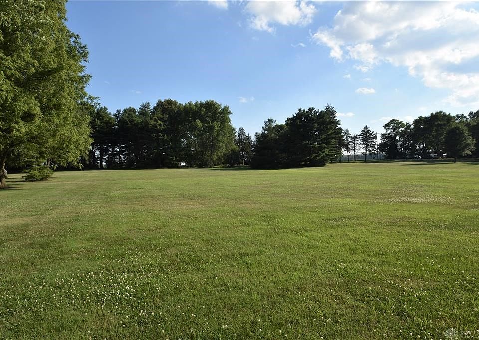 2nd image of 6038 Agenbroad Rd