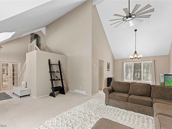 4th image of 10306 Pamela Dr