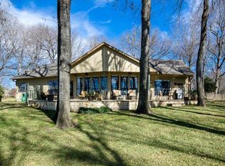 741 Grandview Dr, Corsicana, TX 75109