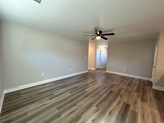5th image of 819 & 821 Ellis St