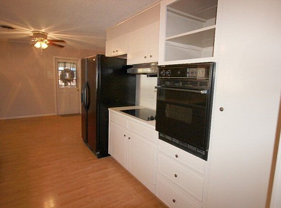 4th image of 106 Rosewood Dr