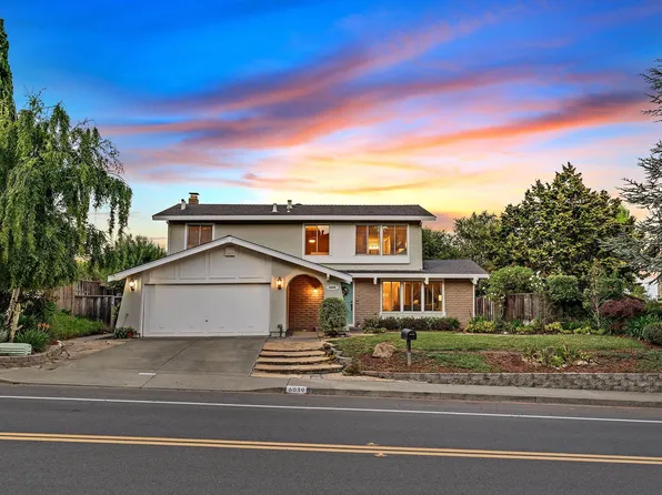 6039 Greenridge Rd, Castro Valley, CA 94552
