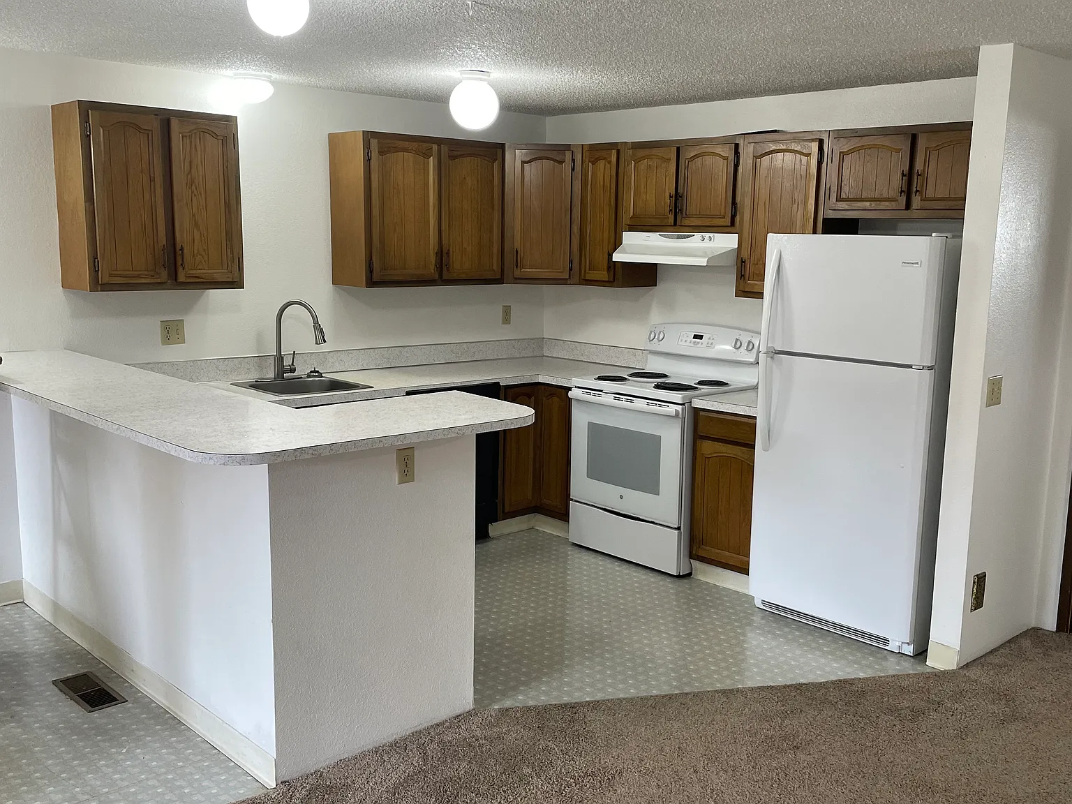 1 bed, 780 sqft, $1,245 — Photo 4