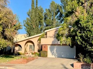 10222 Cozycroft Ave, Chatsworth, CA 91311