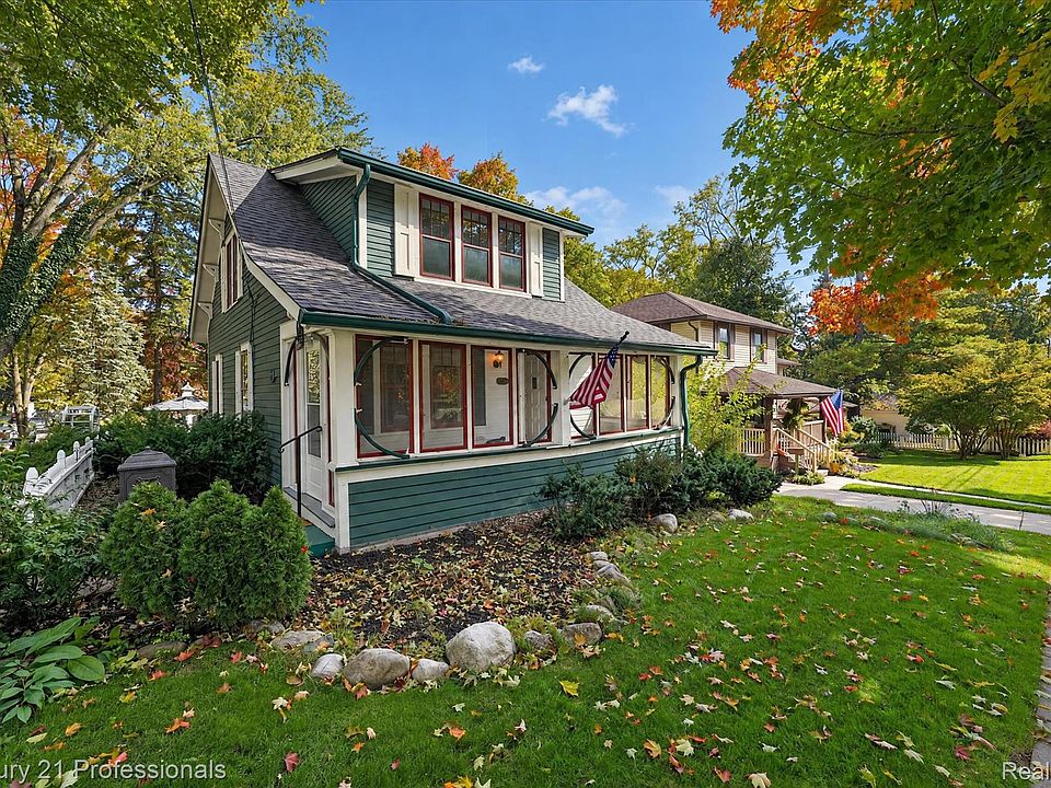 234 N Rogers St, photo 3
