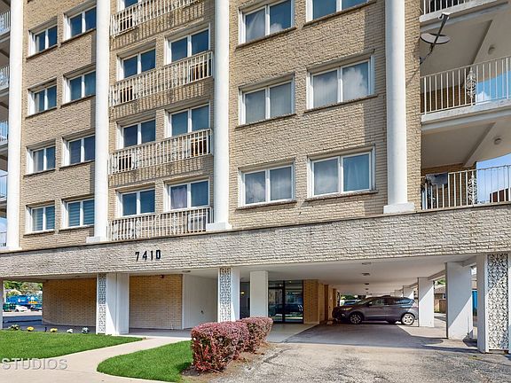 3rd image of 7410 W North Ave APT 304