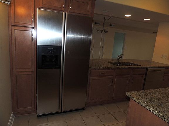 4th image of 4833 N Olcott Ave Unit 510