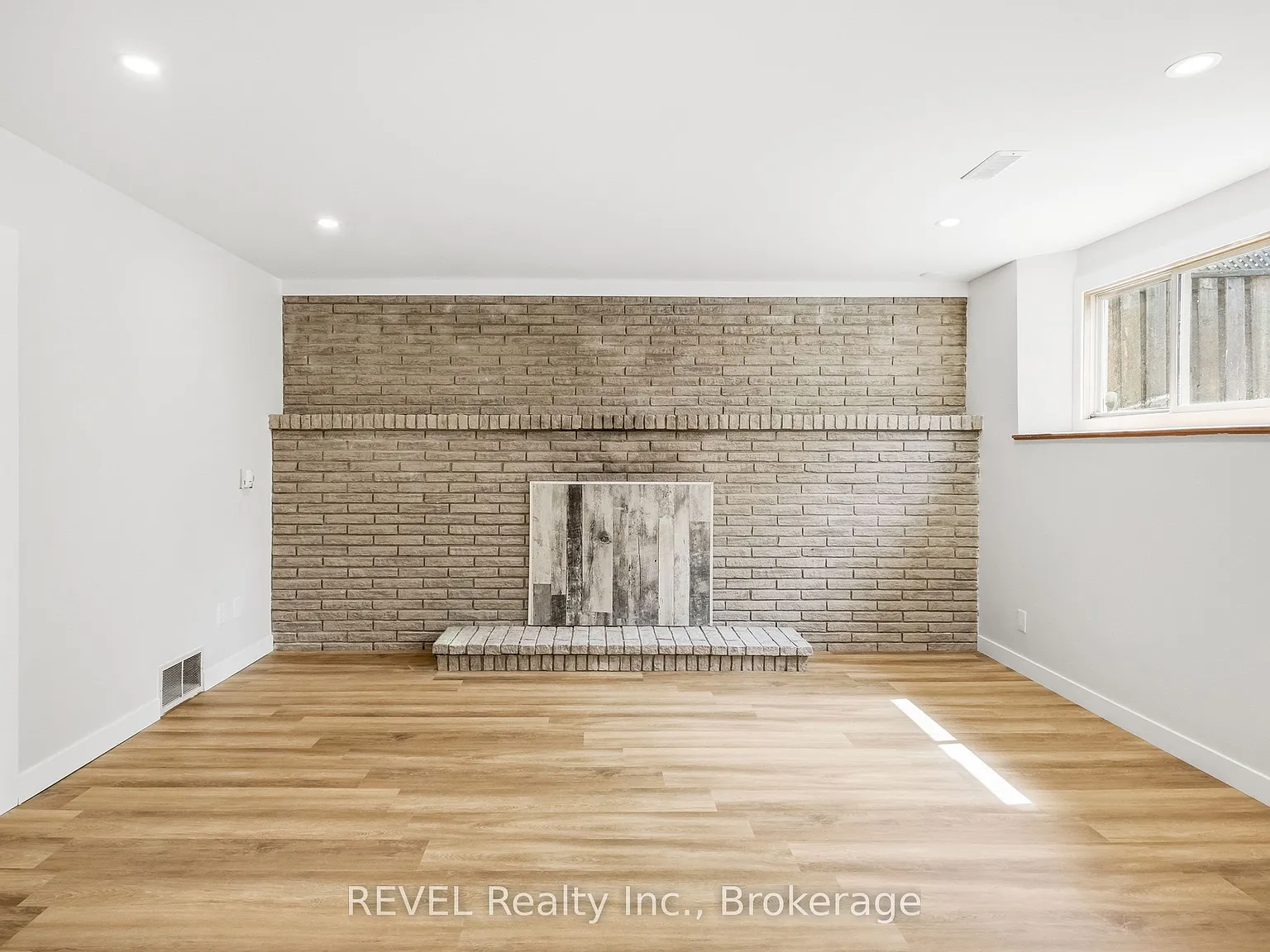 1 bed, $1,600 — Photo 3