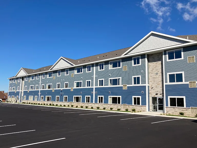 Apartments on Mound — Photo 8