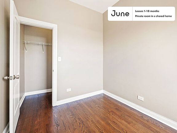 3rd image of 628 N Albany Ave #2-C