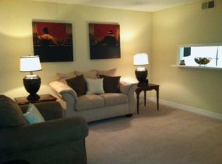 2040 Westcreek Ln APT 48C, Houston, TX 77027