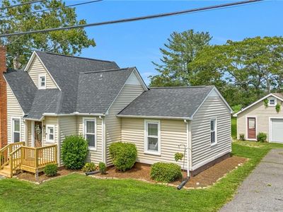 2472 Sparta Rd, North Wilkesboro, NC, 28659