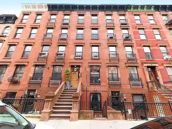 2nd image of 254 W 123rd St #1-2
