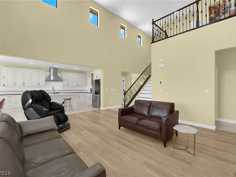 608 Highland Bluff Way — Photo 19