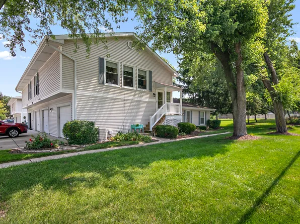 5349 Crescent Ln APT A, Oak Forest, IL 60452