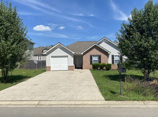 713 Holland Ridge Dr, La Vergne, TN 37086
