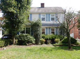 160 W Hudson Ave, Englewood, NJ 07631