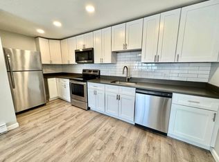 437 Sunderland Rd APT G, Worcester, MA 01604