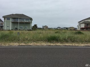 1543 E Ocean Shores Blvd SW, Ocean Shores, WA 98569