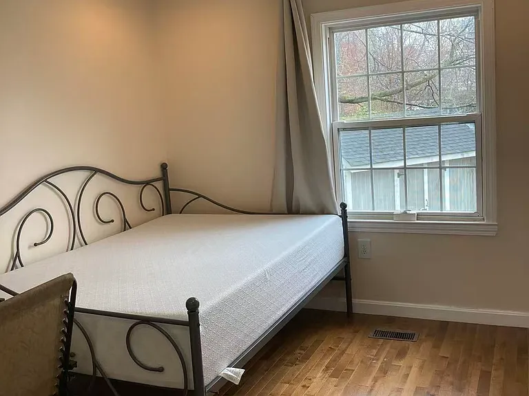 47 Park St #1 — Photo 2