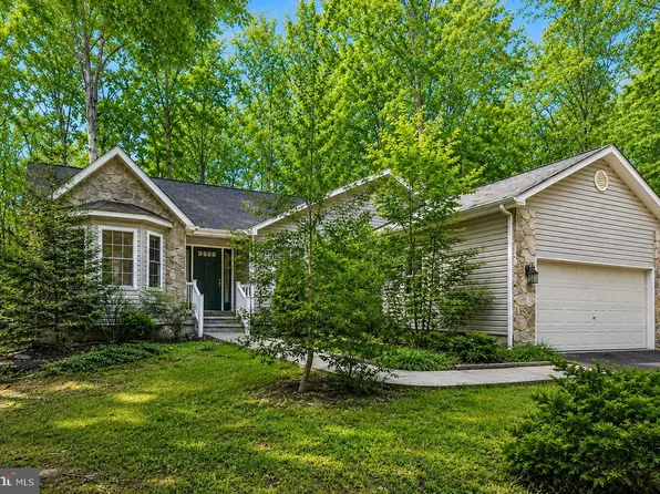 103 Tall Pines Ave, Locust Grove, VA 22508