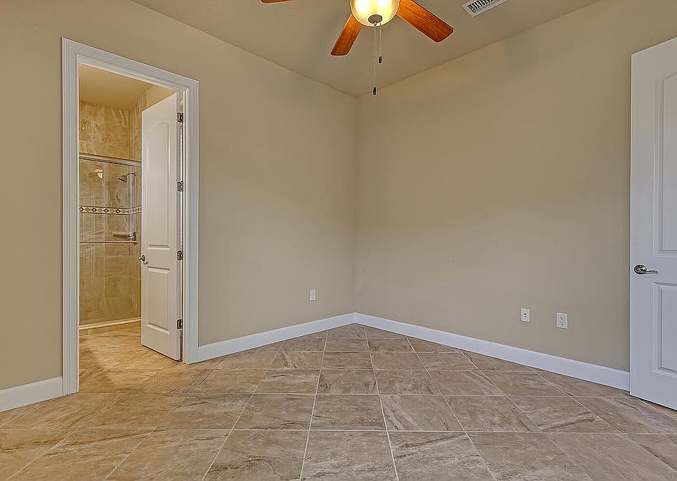 2nd image of 8191 Barrosa Cir