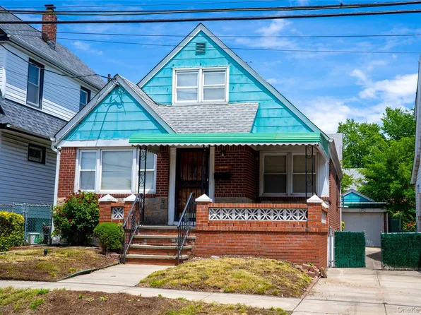 217-35 110 Avenue, Queens Village, NY 10429