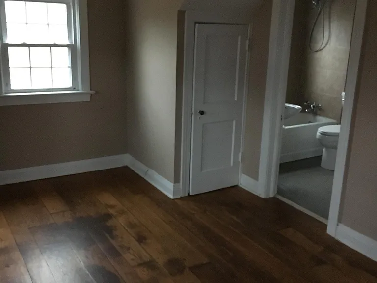 8616 W Highway 42 — Photo 10
