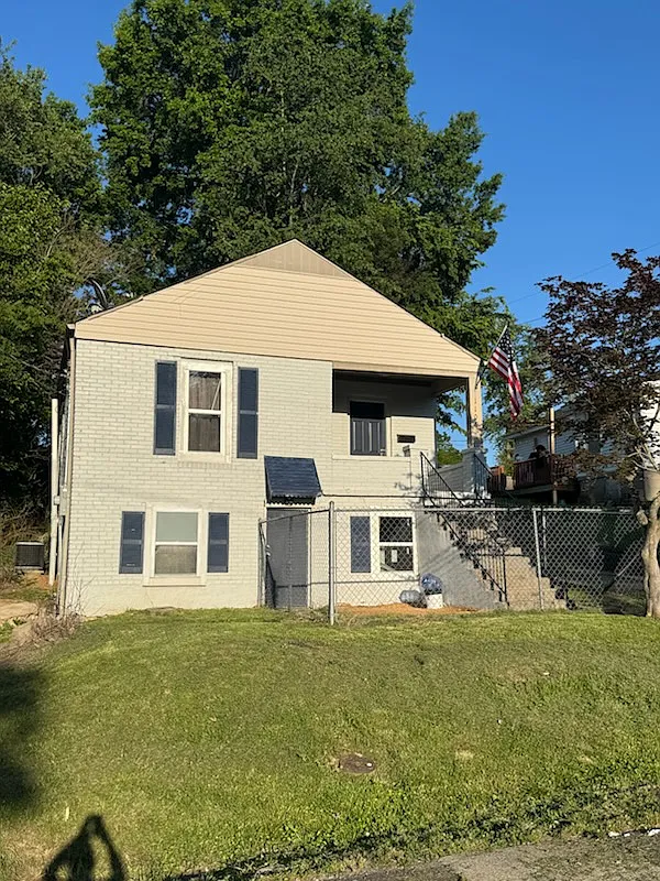 2 bed, 660 sqft, $895 — Photo 2