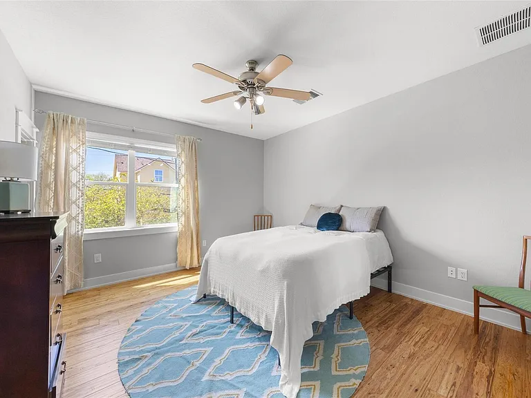 3104 Neal St — Photo 36