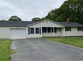 194 Riverside Ave, Mastic Beach, NY 11951