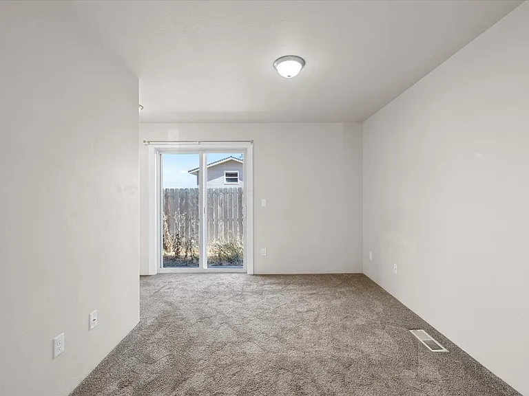 3407 Sharon Way #0 — Photo 3