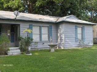 8709 Grovecrest Dr, Dallas, TX 75217