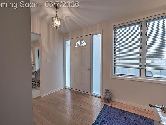 5th image of 3453 Ormond Rd W