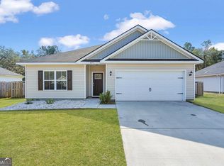 647 Meloney Dr, Hinesville, GA 31313