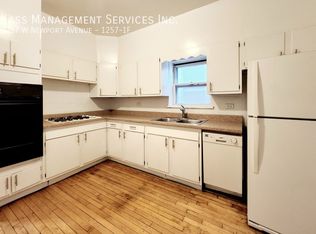 1257 W Newport Ave #1F, Chicago, IL 60657