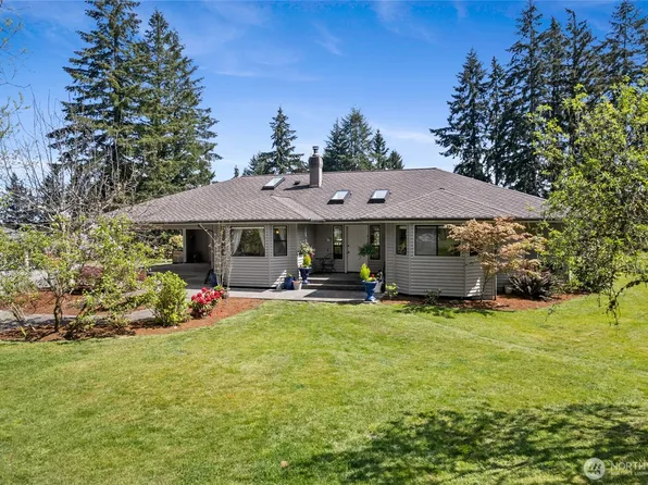 11818 Orchard Avenue SE, Olalla, WA 98359