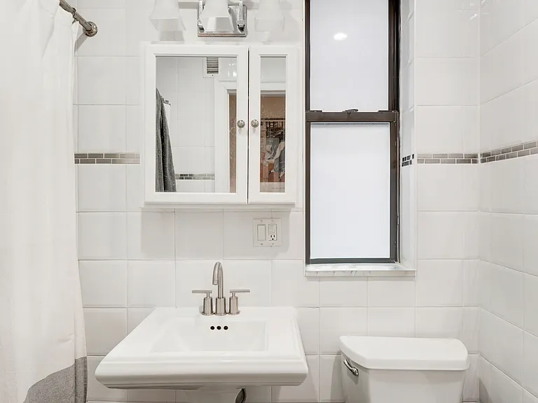 812 Riverside Dr #45 — Photo 8