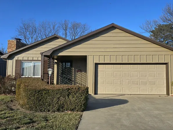 2052 Lewis Ave, Salina, KS 67401