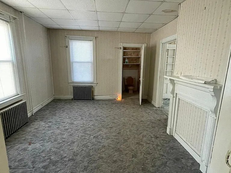 16 Prairie Ave #1 — Photo 8