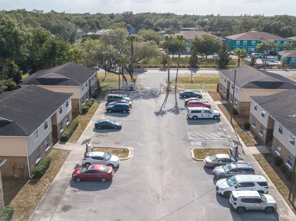 Golden Glades Apartments