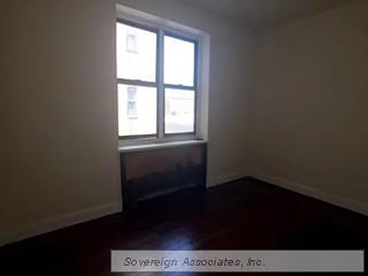 Rented by Sovereign Associates | media 7