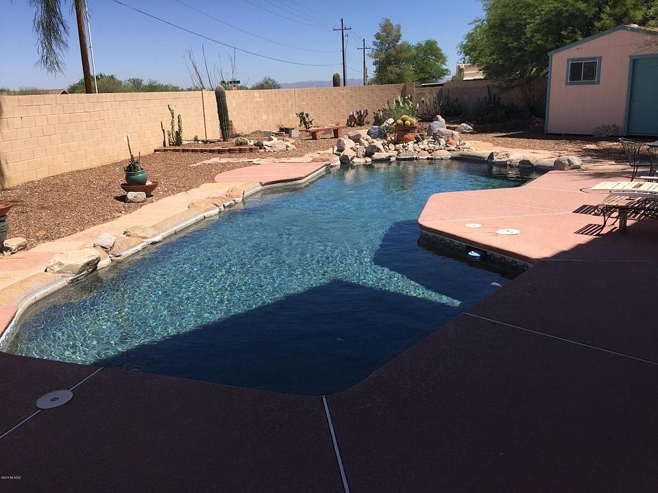 1st image of 2480 W Placita Iglesia