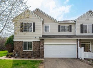 20 River Woods Dr W, Saint Paul Park, MN 55071