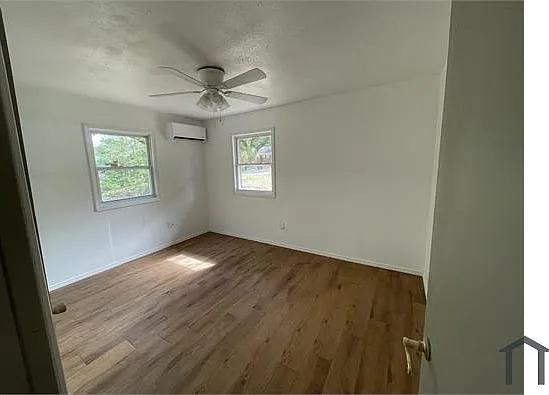 1221 Lake Dr #38 — Photo 7