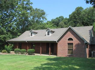 8 Edgarwood Rd, Batesville, MS 38606